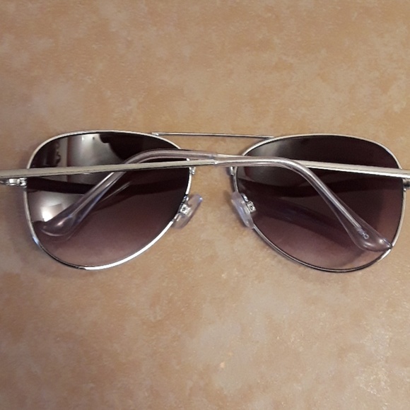 SOLD - Picture 4 of 4